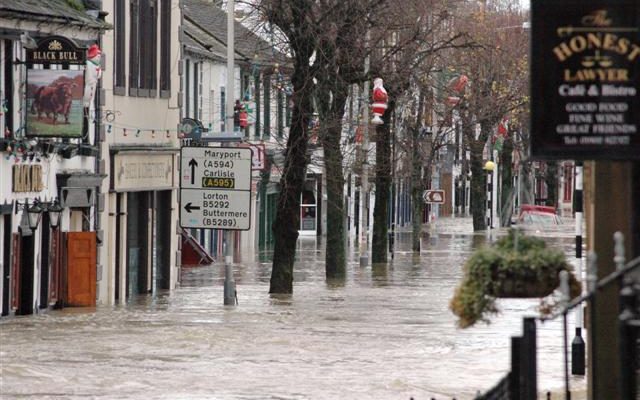 Flood protection advice and support for businesses across the Humber region and beyond