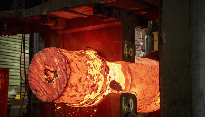 Forgemasters signs partnership agreement with University of Strathclyde