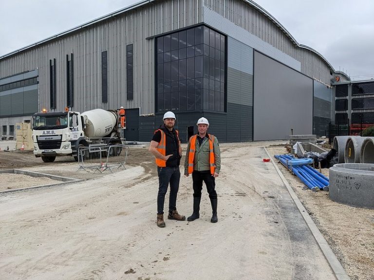 Easy Bathrooms plans to open 60 more stores and hit £130m turnover by the end of 2023