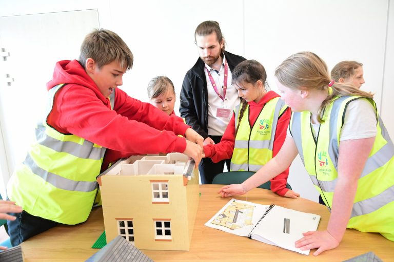 Housebuilder teaches over 350 Lincolnshire students about construction