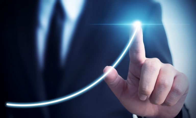 Smith+Nephew boosts profits and revenues despite workforce reductions