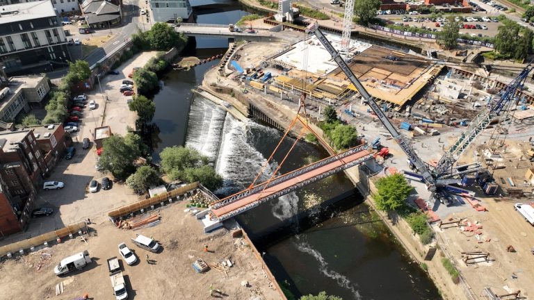 New bridge lifted into place at Forge Island marking major milestone for Rotherham’s new landmark leisure destination