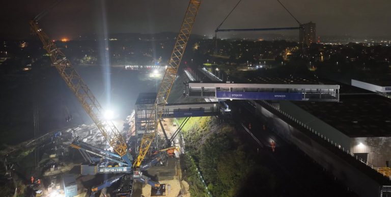 1,200-tonne crane lifts White Rose bridges into place in Leeds