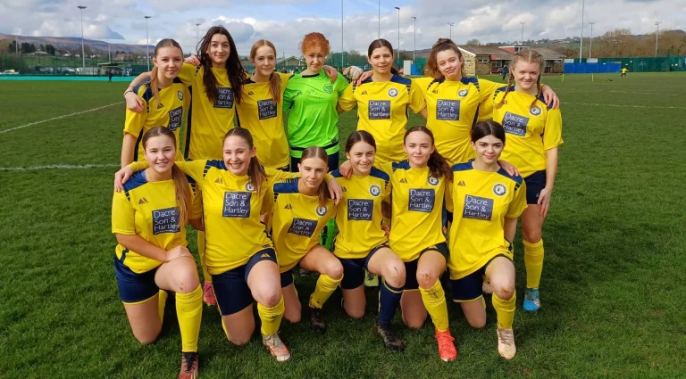 Dacres sponsor girls U14 football in Ilkley