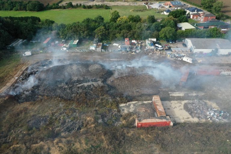 Two more sentenced over illegal waste site in Lincolnshire