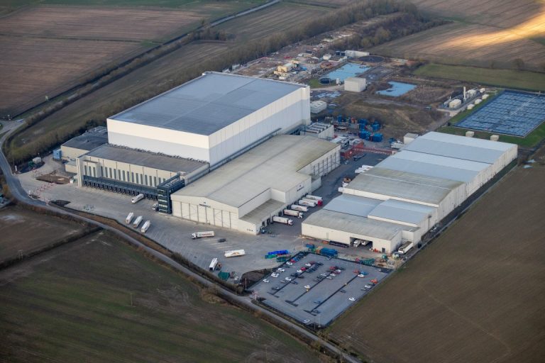 McLaren Construction Midlands and North completes the UK’s largest cold store facility