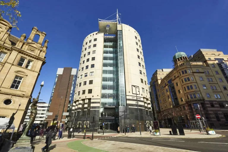 Intellectual property firm lets floor at Leeds office building
