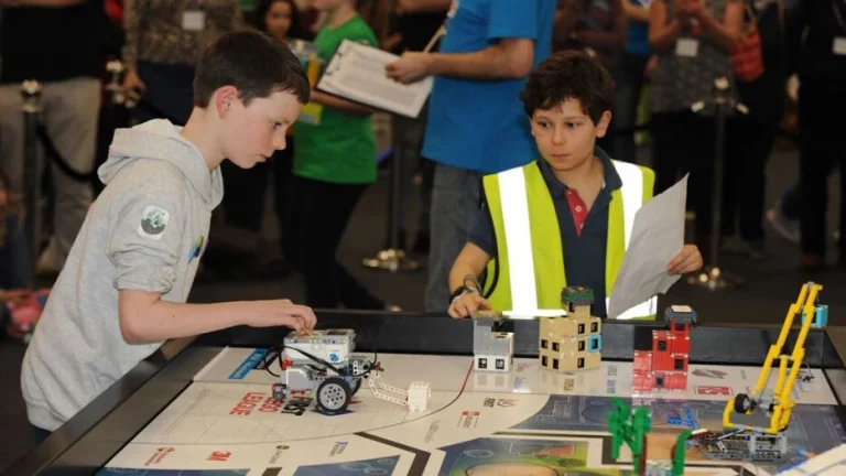 Quickline Communications backs STEM initiative to foster Yorkshire’s future engineers