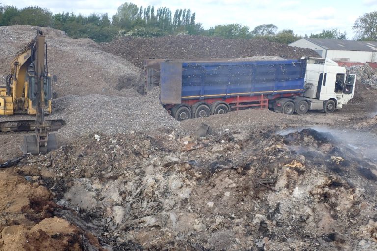 Sheffield transport company ordered to pay over £167,000 for dumping waste in Lincolnshire