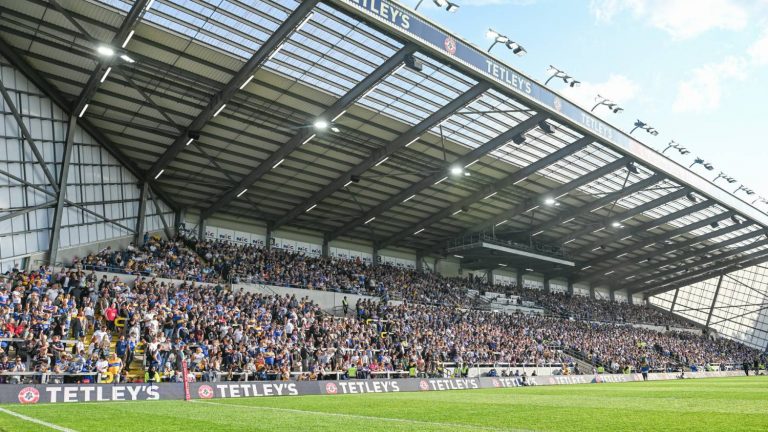 Seat Unique strengthens Super League presence with Leeds Rhinos renewal