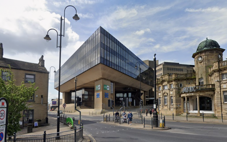 Lloyds Banking Group completes £116m refurbishment at Halifax office